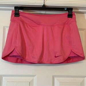 Nike Dri-Fit Women's Pink Skort Size M
